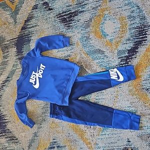 Boys Nike set